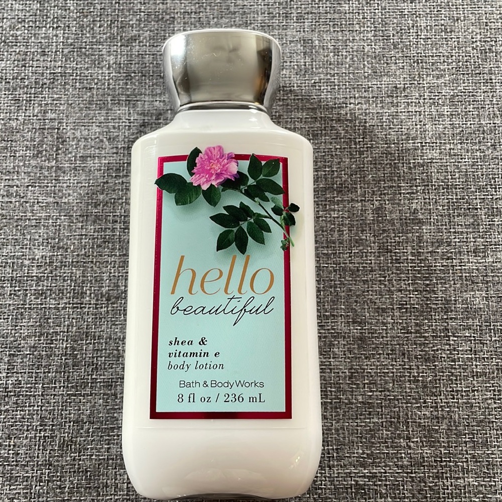 Bath & Body Works Hello Beautiful Body Lotion